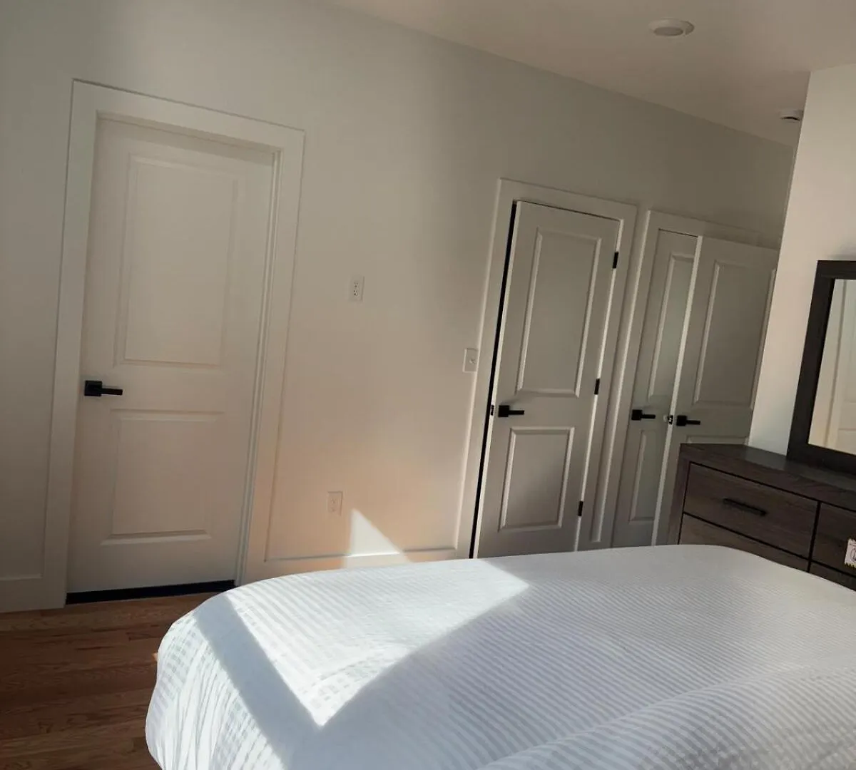 Cozy 3Br Retreat With Rooftop Near Ewr & Nyc Access 뉴어크 0*,